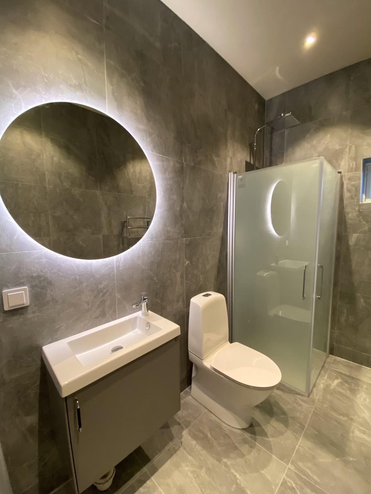 Elegant Marble Grey Matt Rect. 60x60 CM Klinker - Trendi Kakel - KakelExpress