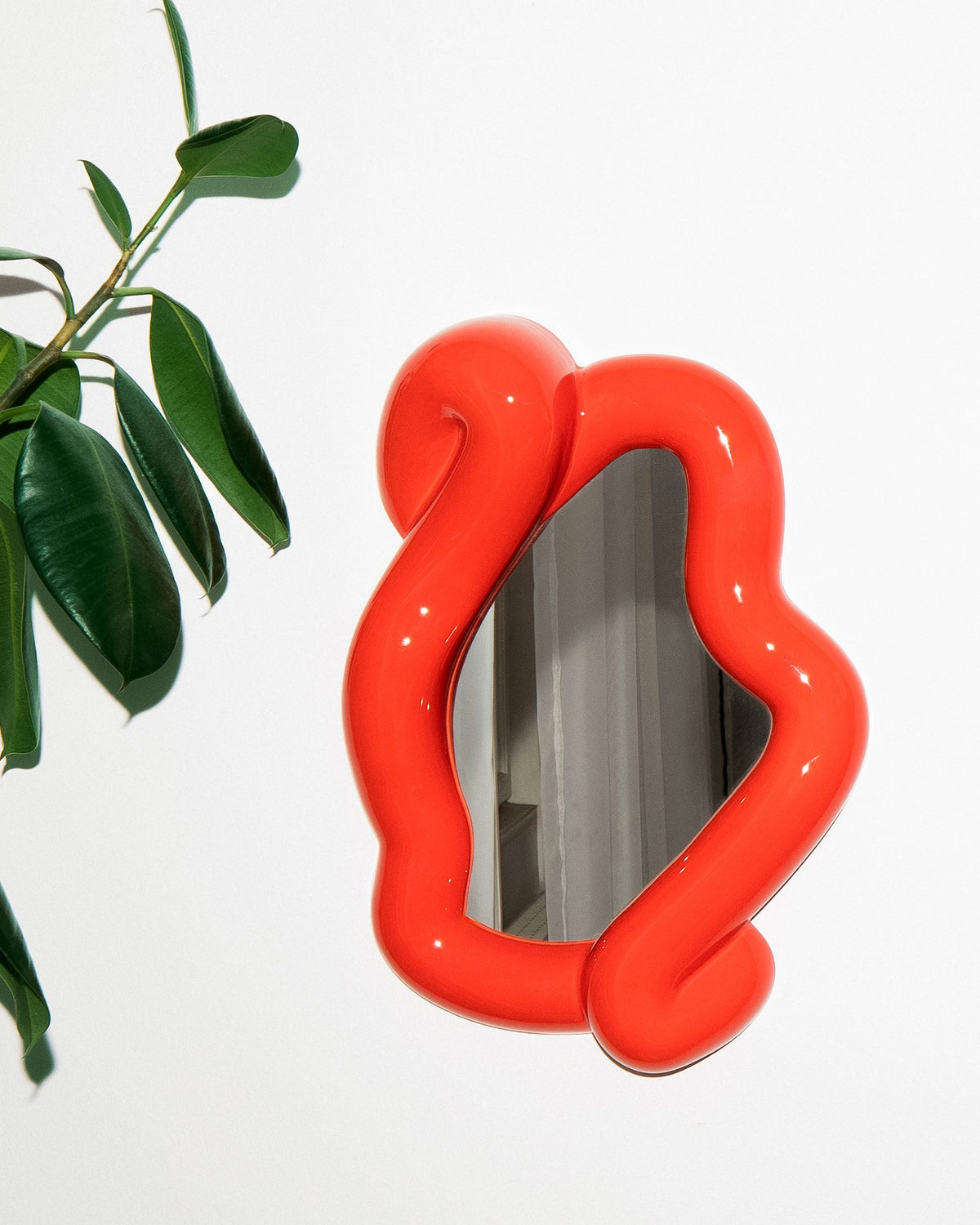 MaM x Ju Schnee Spiegel rot