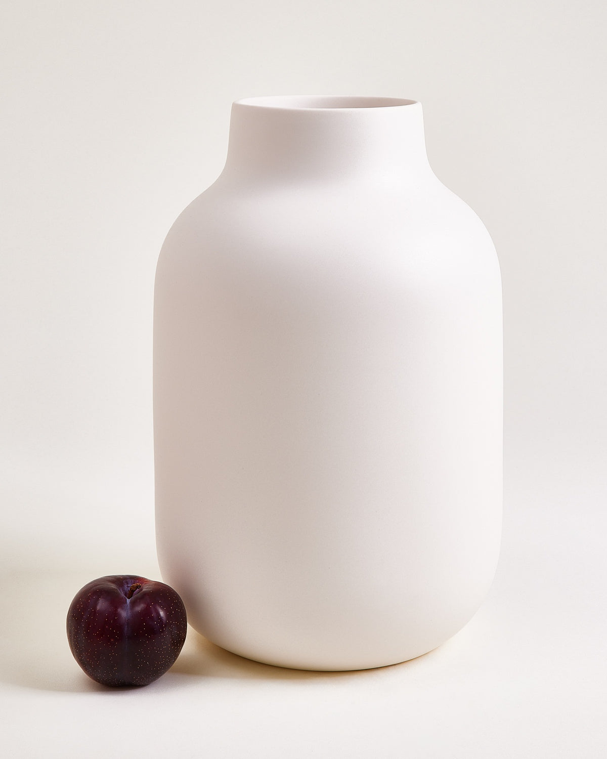Nuno - Vase L matte sand